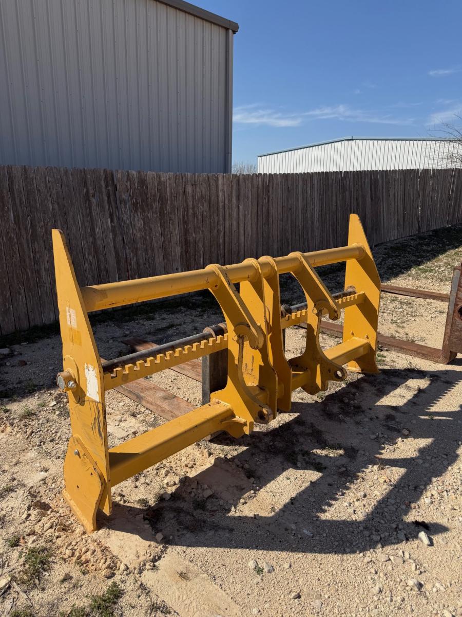John Deere 72 Fork Attachment