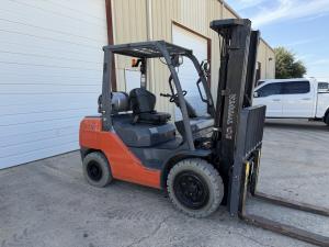 2020 Toyota 8FGU30 Forklift