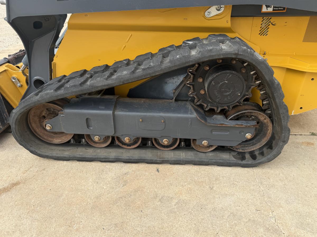 2023 John Deere 325G Compact Track Loader