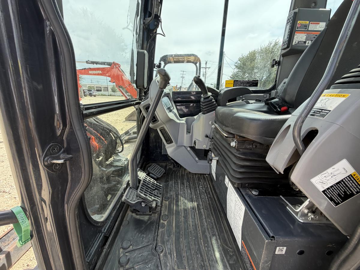 2022 Kubota KX040-4 Mini Excavator