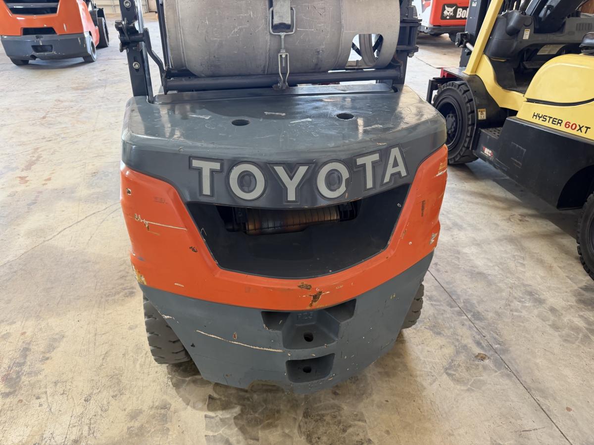 2020 Toyota 8FGU25 Forklift