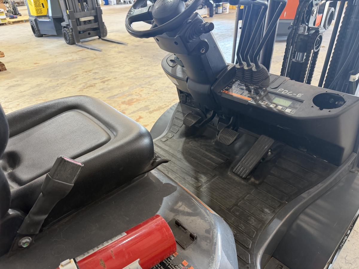 2020 Toyota 8FGU25 Forklift
