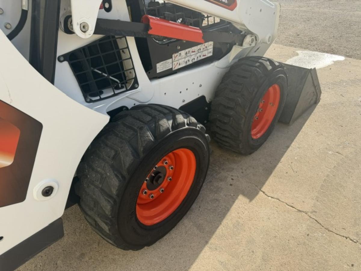 2023 Bobcat S590 Skid Steer Loader