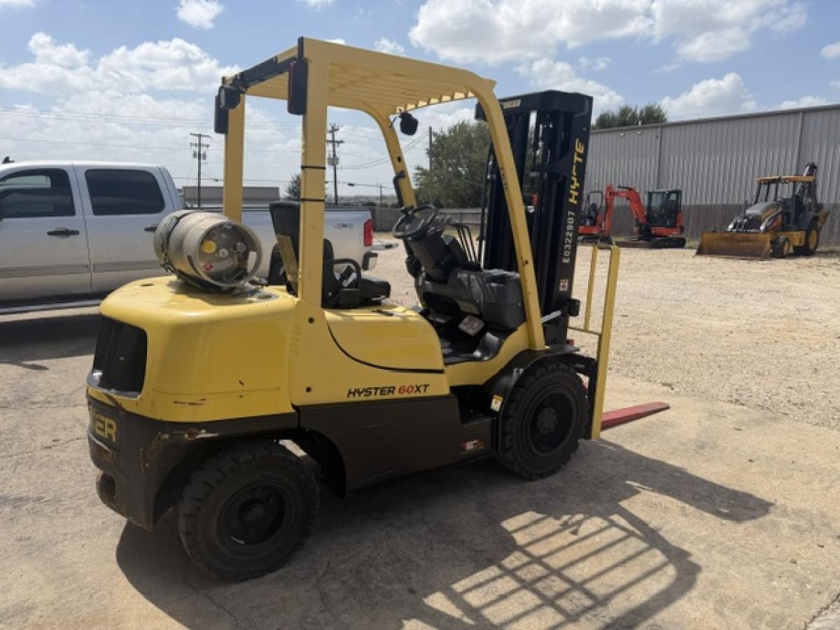 2020 Hyster H60XT Forklift