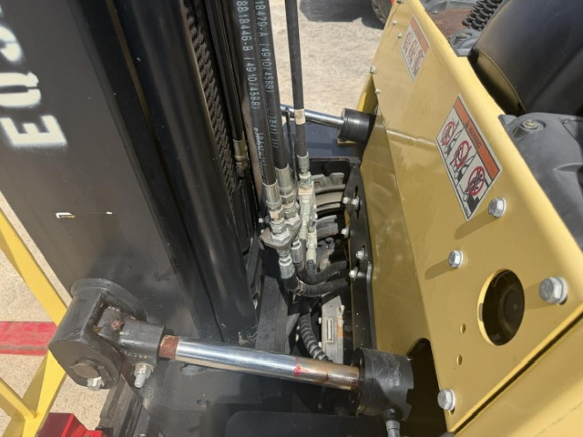 2020 Hyster H60XT Forklift