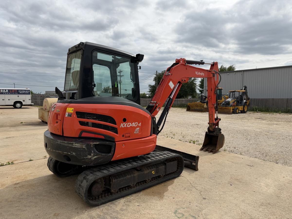 2022 Kubota KX040-4